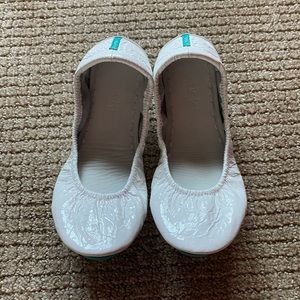 White Diamond Croc Tieks Size 6